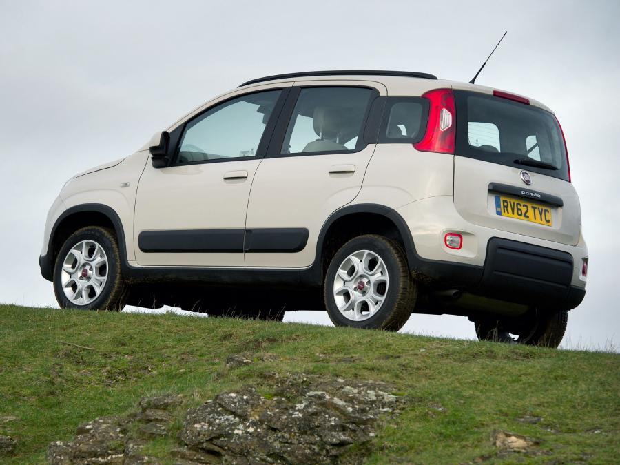  Fiat Panda Trekking 2013 года  (UK) (фото 14 из 14)